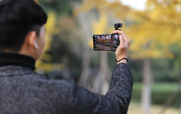 Snoppa Vmate 口袋三軸相機