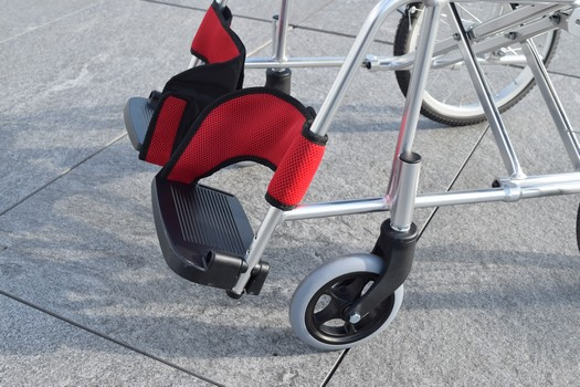 MiKi日本品牌介護型輪椅(助推式) MiKi日本品牌介護型輪椅(助推式)