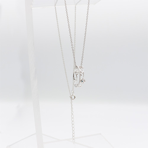 小碎石皇冠吊墜項鏈