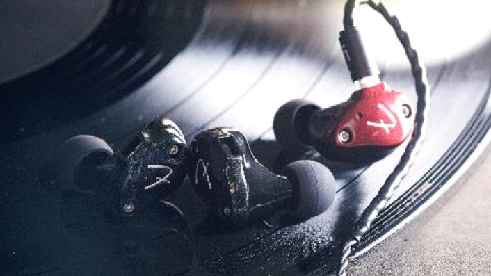 Fender Track In-ear monitors一圈一鐵 😎黑色/紅色 香港行貨