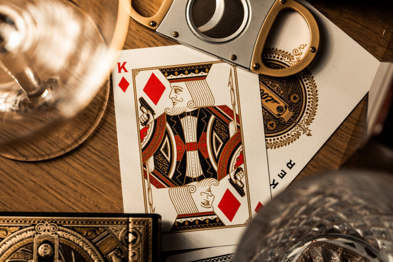 THEORY11｜007雙層金箔啤牌 JAMES BOND PLAYING CARDS｜美國