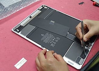 iPad, iPad Air, iPad Pro 維修 更換電池, 爆mon, 入水救資料, 唔著機 , 死CPU, 不能充電
