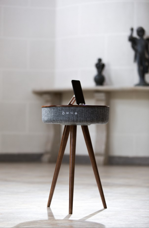 BLUEMAN Z1 Bluetooth Table Speaker with Wireless Charging 藍芽喇叭茶几連無線充電功能