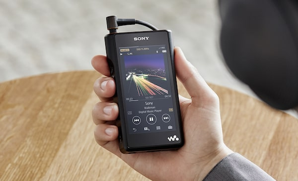 Sony Walkman NW-WM1A  Signature Series 大黑磚音樂播放器 [日版]