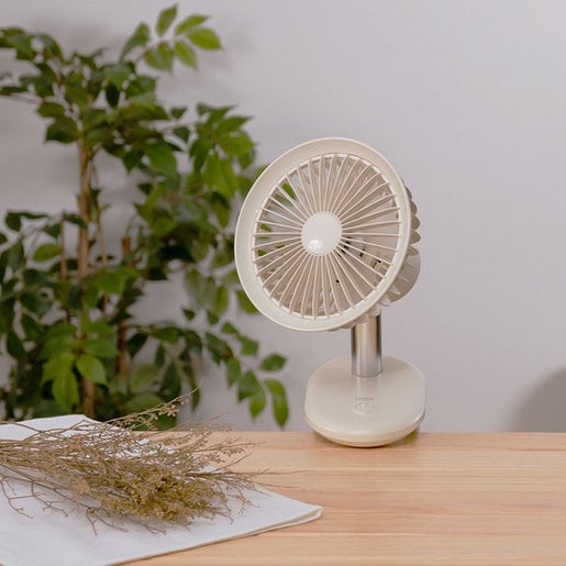 【香港行貨 一年保養】Prismate 迷你無缐搖頭夾扇 PR-F058