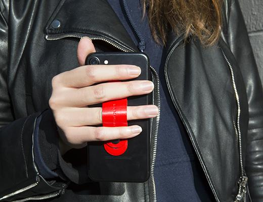 Kikkerland Phone Finger Loop 電話手指環