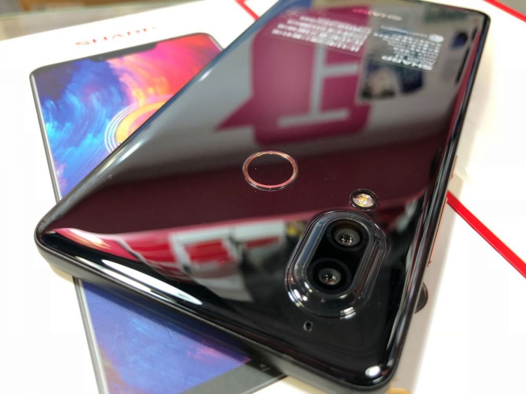 「水货行情」SHARP Aquos S3水货到港,开价