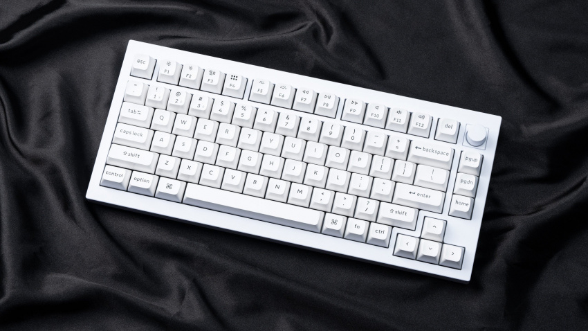 Keychron Q1 Pro QMK/VIA 75% layout wireless custom mechanical keyboard 