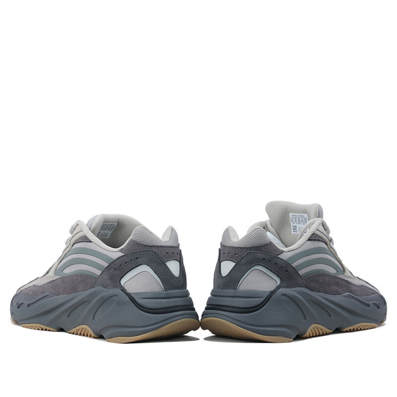 yeezy chunky sneakers