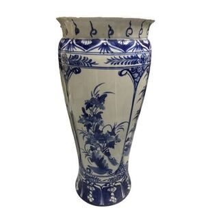 花瓶,狀況如圖 高約60cm 限自取 The vase, the condition as shown in the picture, about 60cm high, only for self-pickup