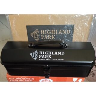 高原騎士Highland Park露營 戶外 野營 手提工具箱  金屬材質 Highland Rider Highland Park Camping Outdoor Camping Portable Tool Box Metal Material