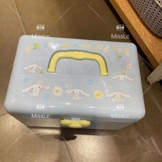 現貨 MINISO名創優品三麗鷗可愛卡通大耳狗美樂蒂Kitty工具箱桌面收納盒便攜收納箱子 Spot MINISO famous product Sanrio cute cartoon big-eared dog Melody Kitty toolbox desktop storage box portable storage box