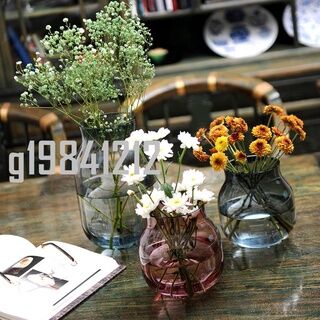 優惠手作彩色玻璃花瓶 北歐風空氣花插R8擺設干花富貴竹百合玻璃 Discount hand-made stained glass vase Nordic style air flower insert R8 decoration dried flower lucky bamboo lily glass
