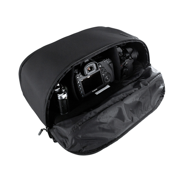 Incase Camera Sling Pack INCP300218-BLK