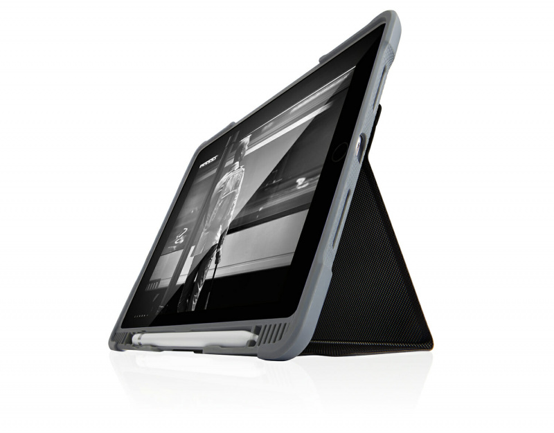 DUX PLUS DUO (iPad 5th/6th Gen) AP - black
