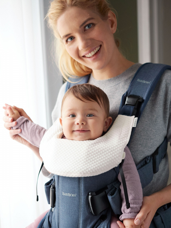 BabyBjorn Teething Bib for Baby Carrier One