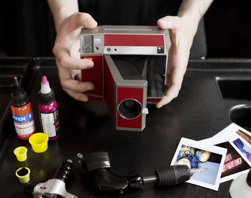 Lomo’Instant Square Glass Camera 方形即影即有相機連鏡頭套裝－Pigalle 復古紅皮革版本【香港行貨 2年保養】
