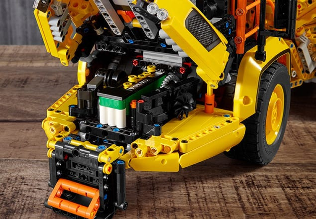 LEGO 42114 6x6 Volvo Articulated Hauler (Technic)