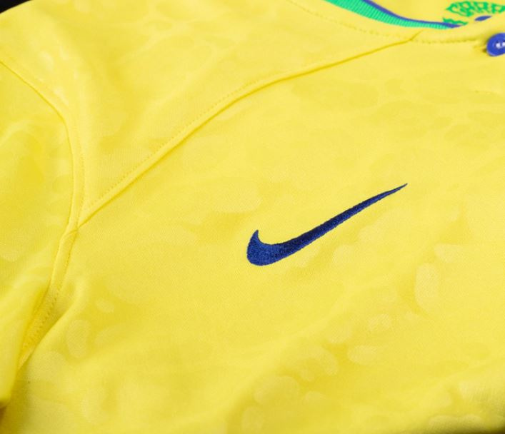 Nike Brazil 巴西 2022-24 主場女裝球迷版球衣 (附字章選項)