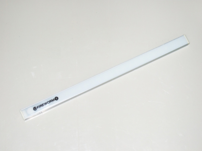 {MPower} Fireworm 6W USB LED Light Tube 24 粒 可調光 LED 光管 ( 開關制，磁石 ) - 原裝行貨