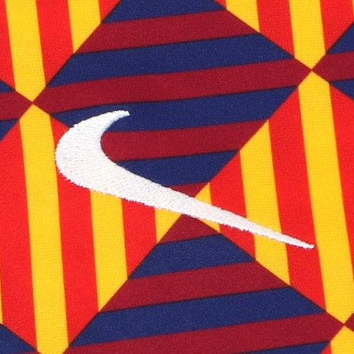 Nike Barcelona 巴塞羅拿 2022-23 四客 PreMatch 球衣