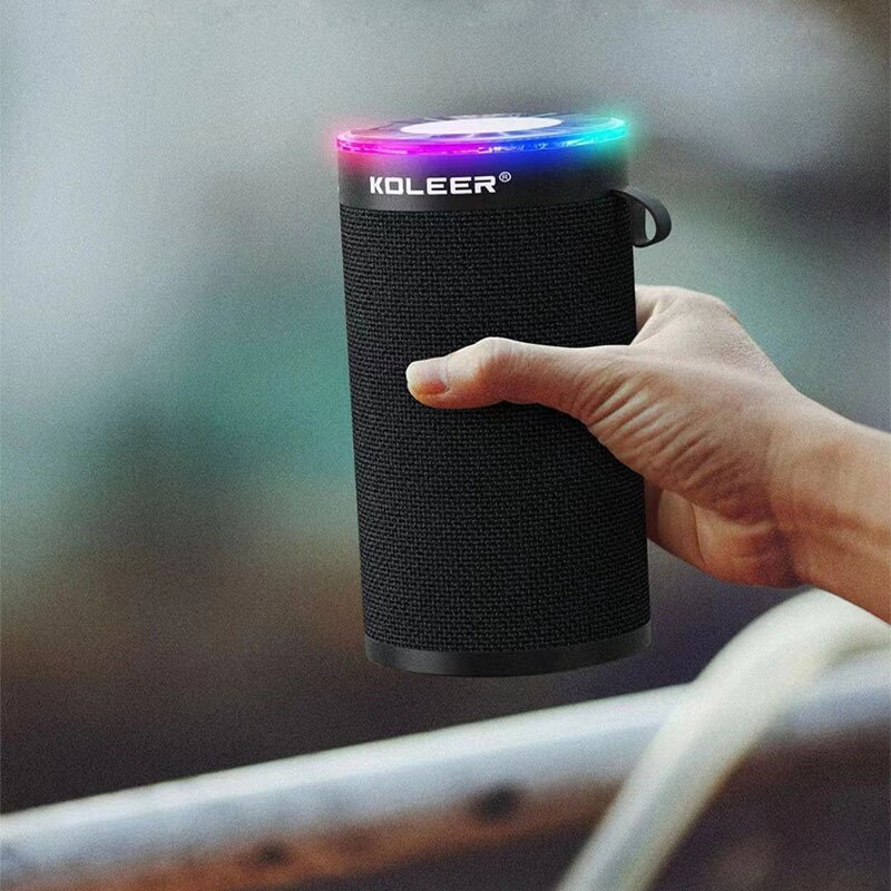 New S817 bluetooth speaker colorful lights outdoor portable riding card subwoofer mobile phone live audio cai