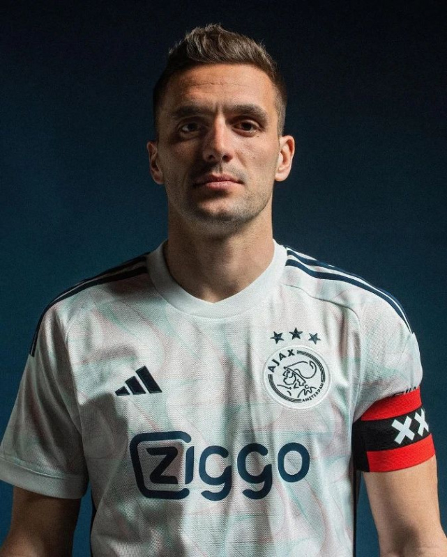 Adidas Ajax 阿積士 2023-24 作客球衣