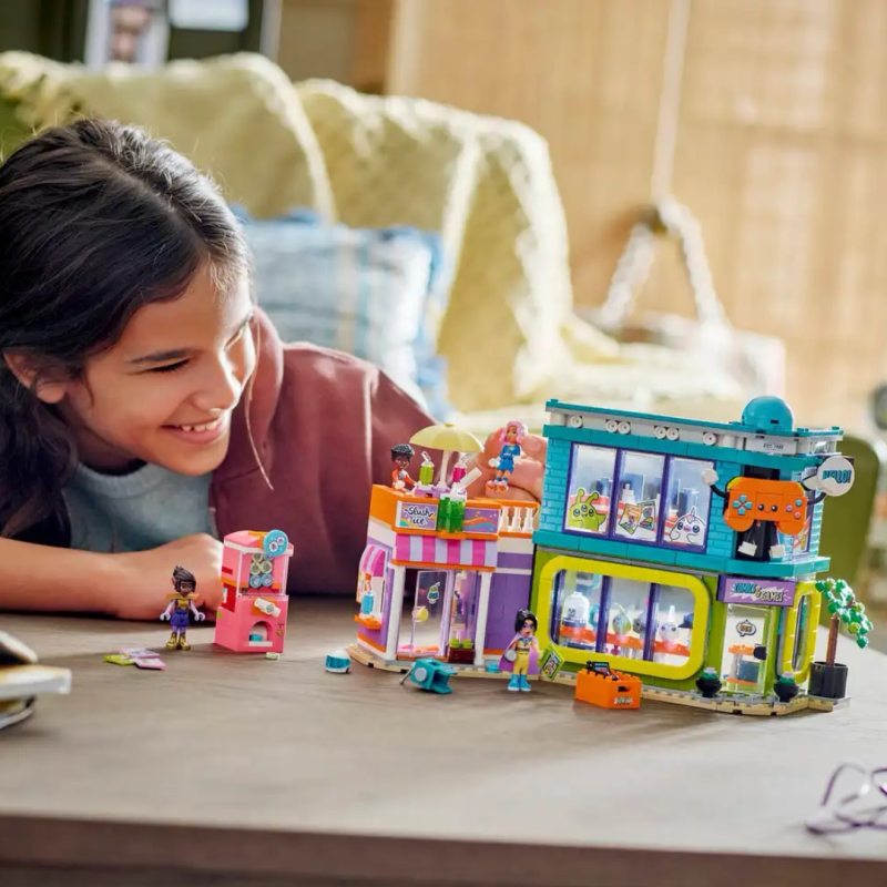 LEGO Friends 42674：Comic Book and Game Store - Zero To Zero | 樂高 LEGO ...