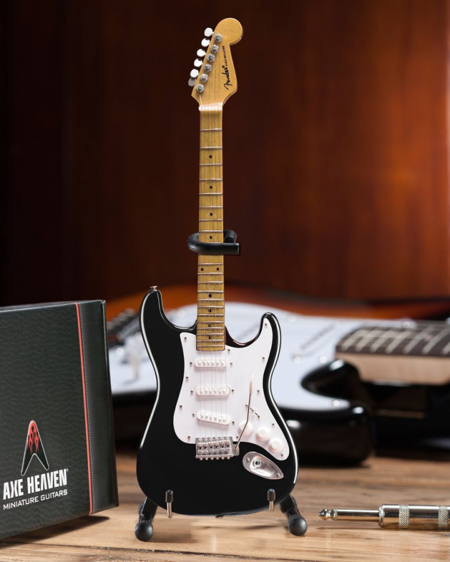 Axe Heaven FS-002 Classic Black Fender™ Strat™ 迷你結他複製擺設