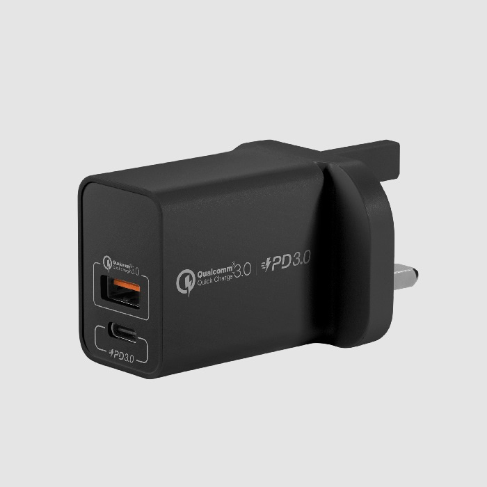 MOMAX ONEPlug 雙USB Type C + QCD3.0 USB 快速充電器 英規 UM13【香港行貨保養】