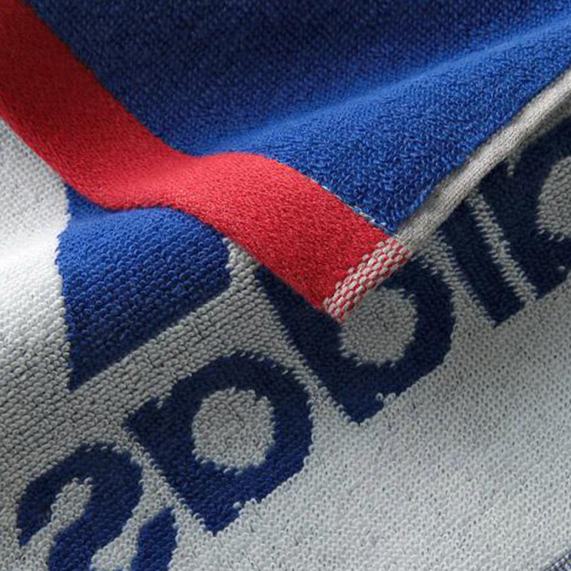 日版Adidas 白色Logo 藍色紅邊純棉運動小方巾 25x25cm(408)【市集世界 - 日本市集】