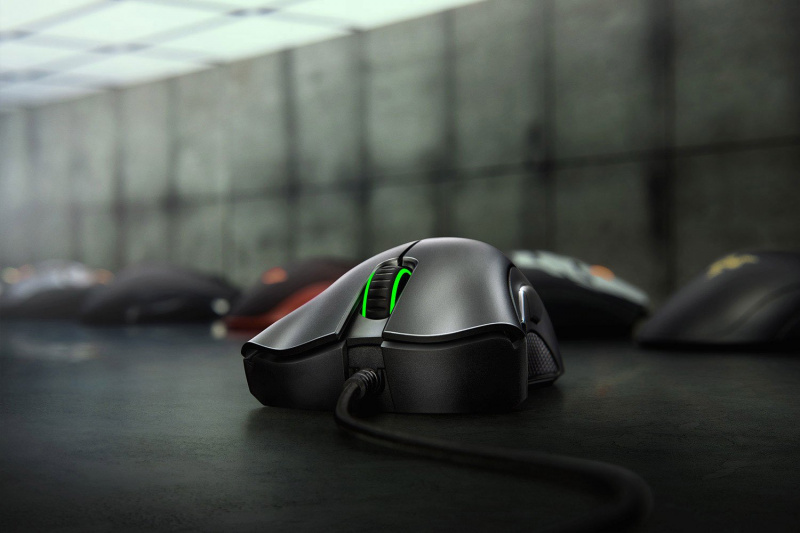 Razer DeathAdder Essential - Ergonomic Wired Gaming Mouse ( Black )