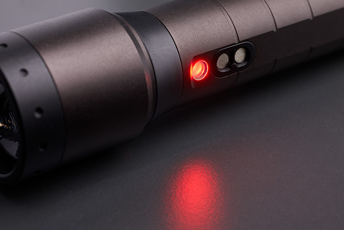 LED Lenser P7R Signature 2000lm 變焦 21700 充電筒