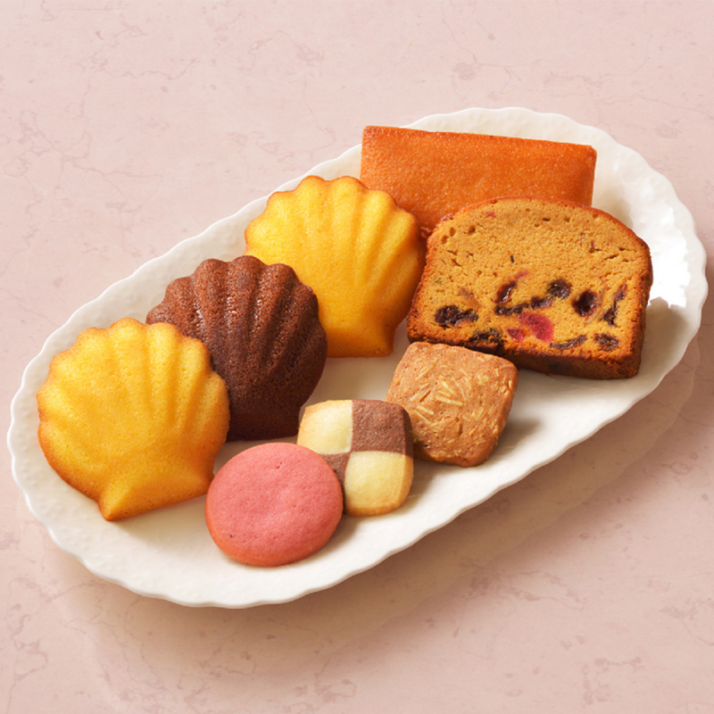日本 銀座Cozy Corner 法式曲奇 瑪德琳貝殼蛋糕 銀座雜錦禮盒 (1盒11件)【市集世界 - 日本市集】