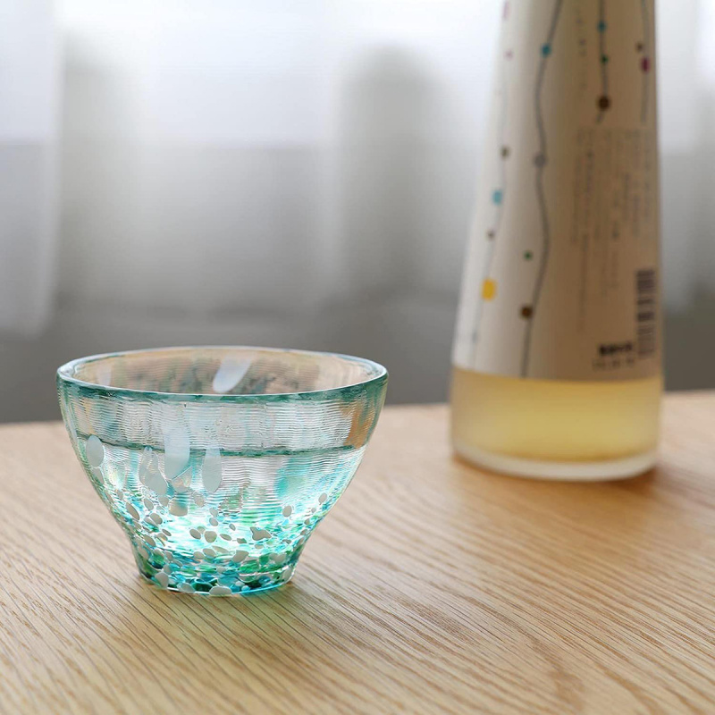 日本 北洋硝子 津輕玻璃 盃 水芭蕉 綠色 日本製 玻璃迷你清酒杯 85ml (840)【市集世界 - 日本市集】
