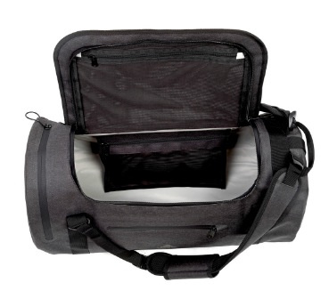 Code 10 Duffel 防水多功能手提行李背包