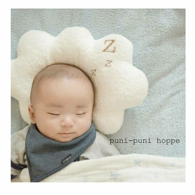 日本 熟睡雲端嬰兒枕