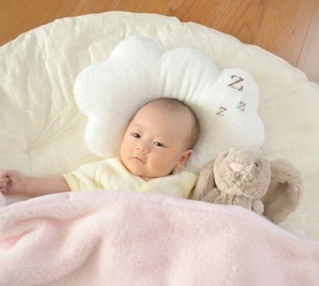 日本 熟睡雲端嬰兒枕