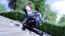履帶電動輪椅　Scalevo