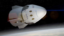 實現月球旅遊！明年 2 個平民坐 SpaceX 太空船去月球 [有片]
