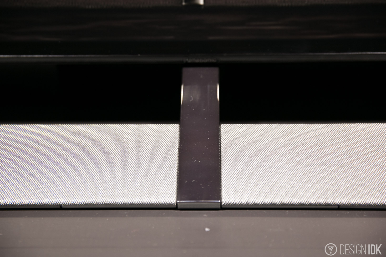 Panasonic EZ1000系列 OLED电视 77寸终于出