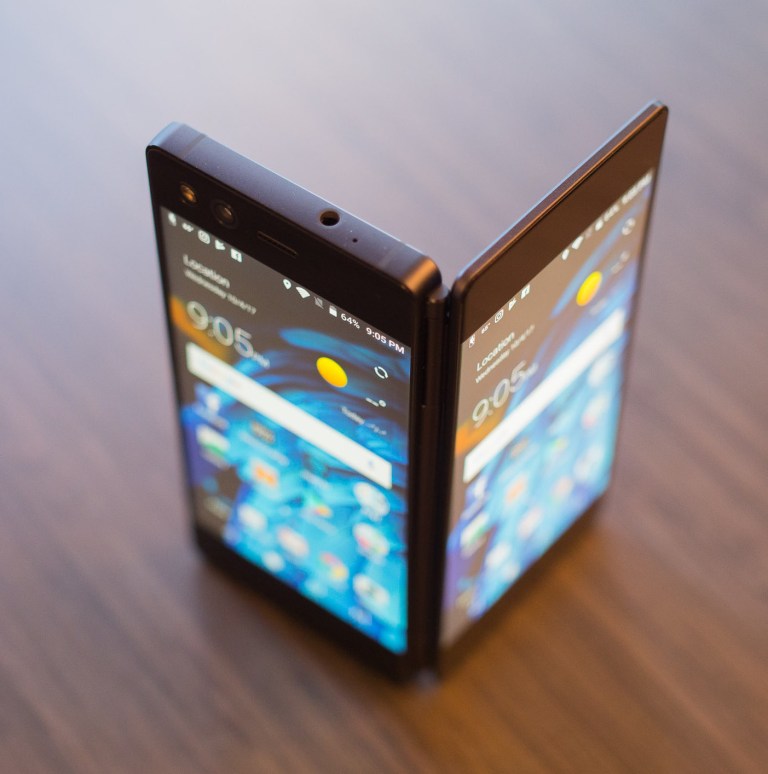 潮爆双屏幕摺芒手机! ZTE Axon M - 最新情报 -