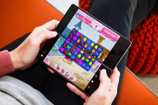 潮爆双屏幕摺芒手机! ZTE Axon M - 最新情报 -