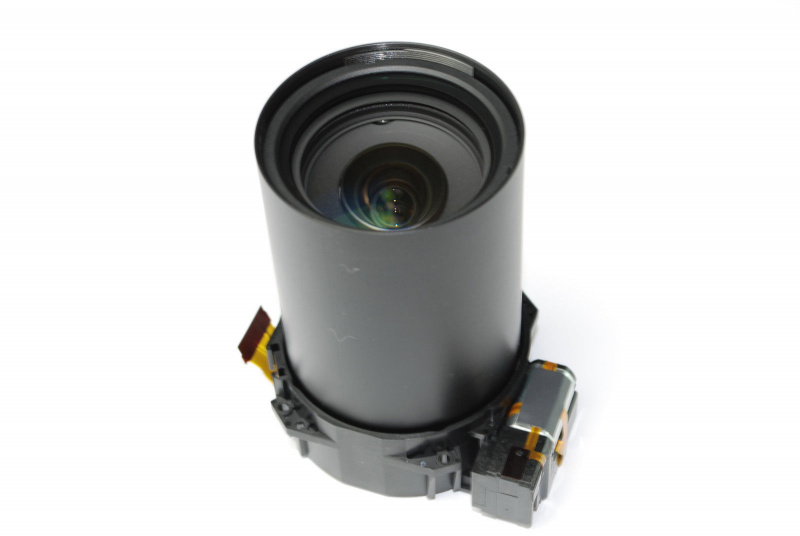 Get That Cool Fisheye Effect On Your Nikon Coolpix P520–P540 With This 0.43x Wide Angle Lens From A&R!