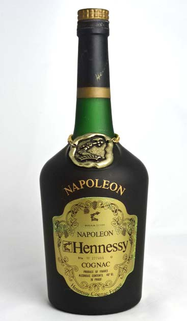 hennessy napoleon 轩尼诗拿破仑 40度 沙樽 1980年代 700ml