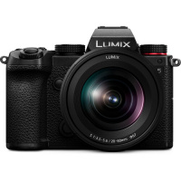 Panasonic 樂聲 Lumix DC-S5 Mirrorless Digital Camera with 20-60mm Lens