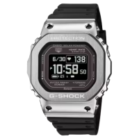 Casio G-Shock G-Squad GM-H5600系列 數碼顯示太陽能運動手錶 GM-H5600-1