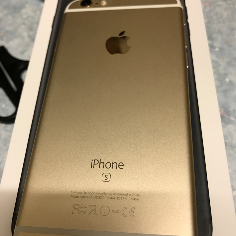 iphone 6s 金色 64gb 90%新 3500